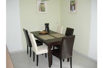 Austria Privát Eberndorf, Exterior